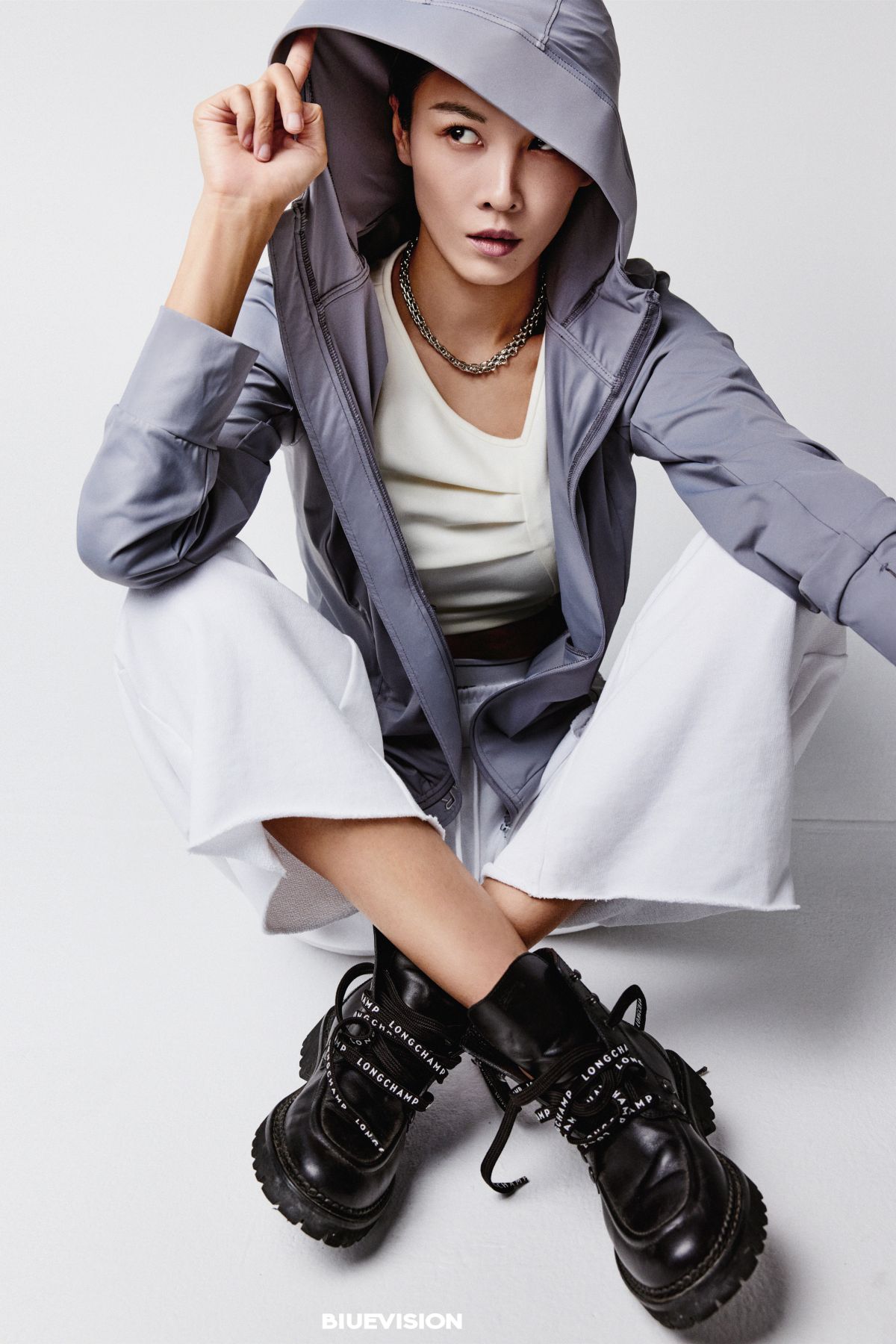 张蓝心杂志平面防嗮衣植入案例